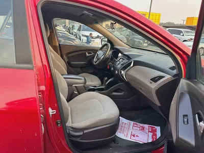 Hyundai tucson 2013 red color GCC calen car-7