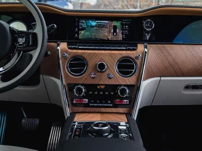 Rolls Royce Cullinan STD Series II with Captain Seats-1
