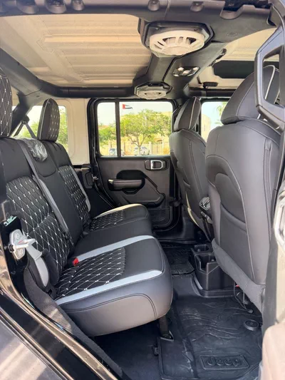 Jeep Wrangler Unlimited SPORT PLUS Willys Wheeler 3.6L A/T (4 Door)-12