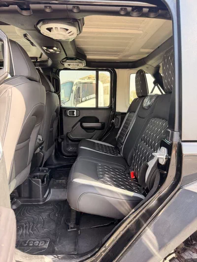 Jeep Wrangler Unlimited SPORT PLUS Willys Wheeler 3.6L A/T (4 Door)-18