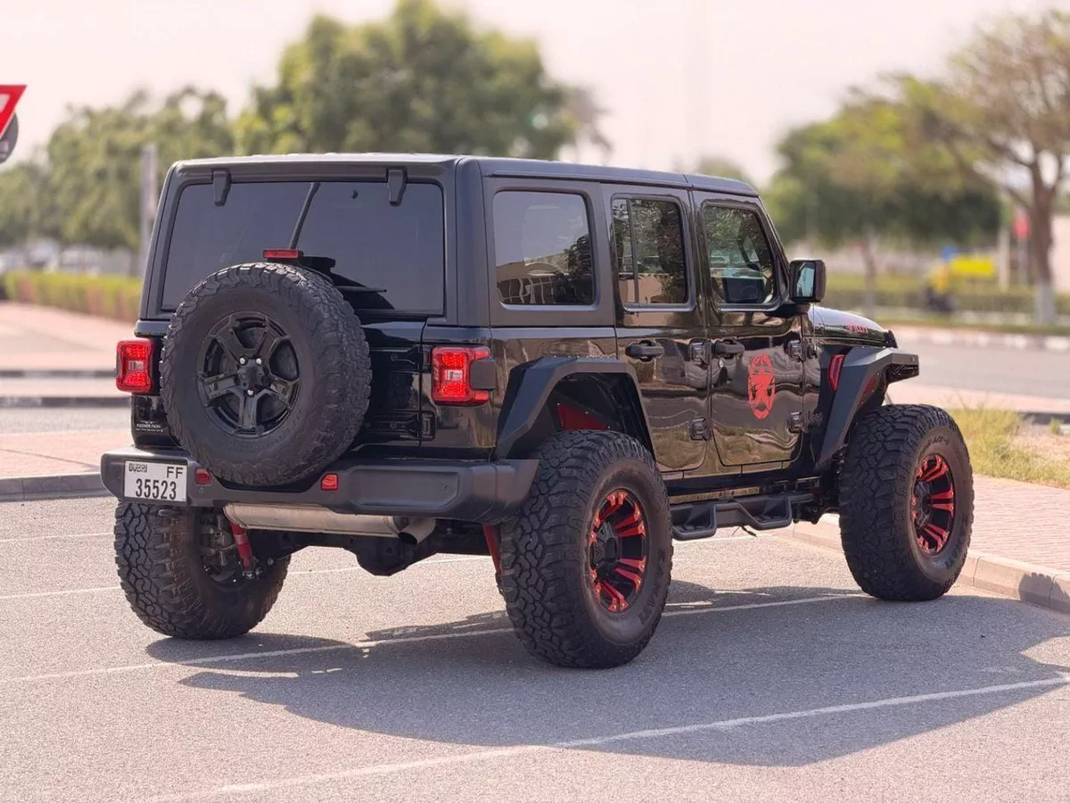 Jeep Wrangler Unlimited SPORT PLUS Willys Wheeler 3.6L A/T (4 Door)-2-0