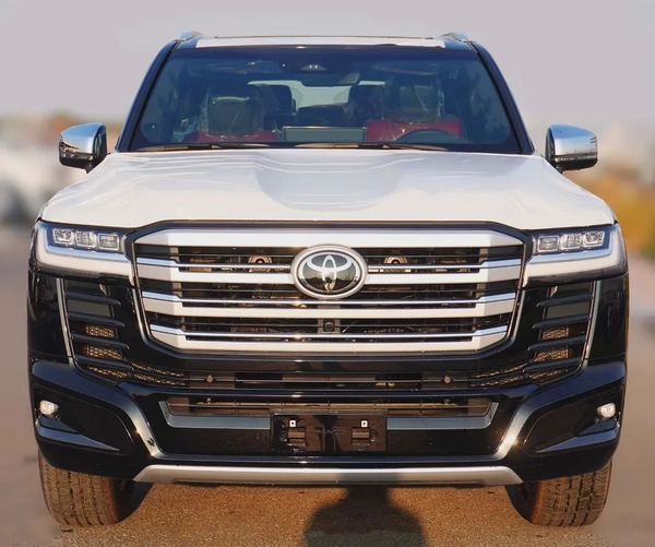 Toyota Land Cruiser VXR 2026 Hybrid 3.5- GCC Specs - Brand New