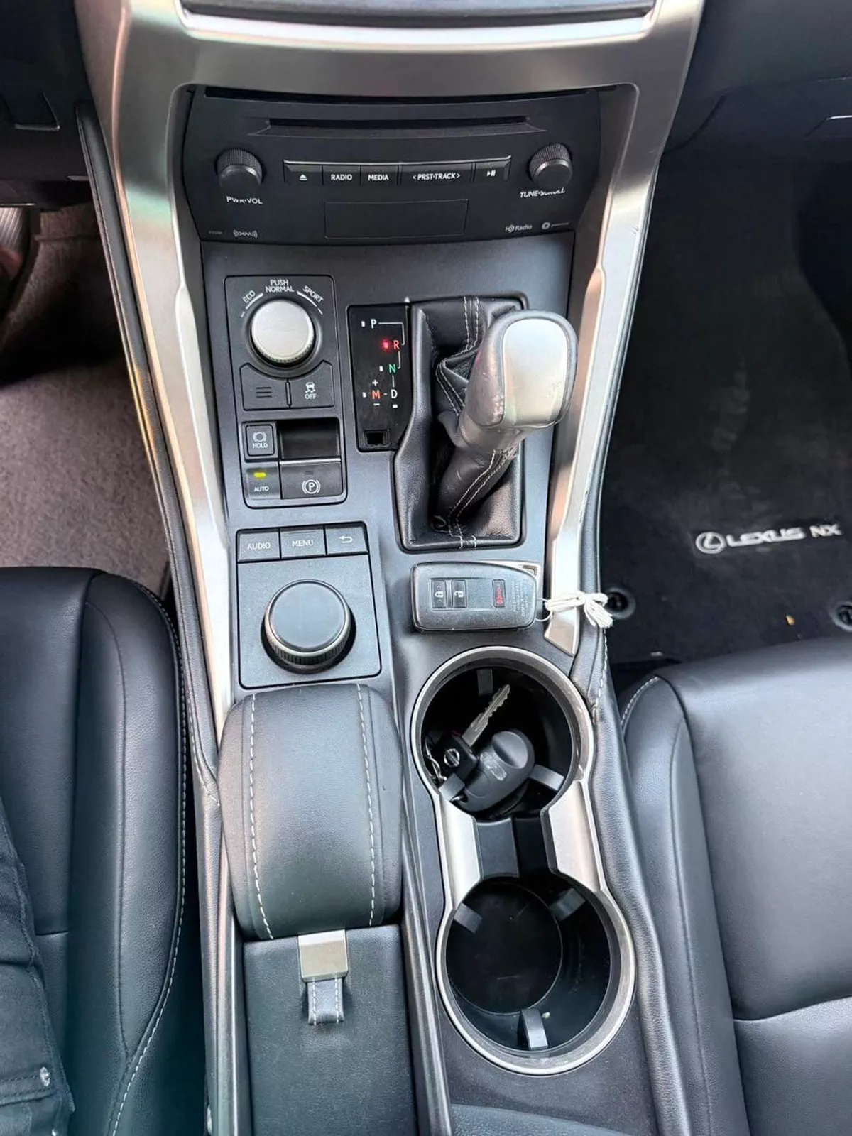 Lexus NX200t STANDARD-8-0