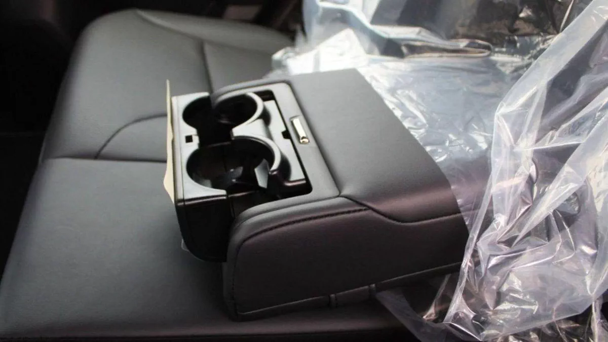 Toyota Land Cruiser GXR LC300 GXR 4.0P AT MY2025 – BLACK-15-0