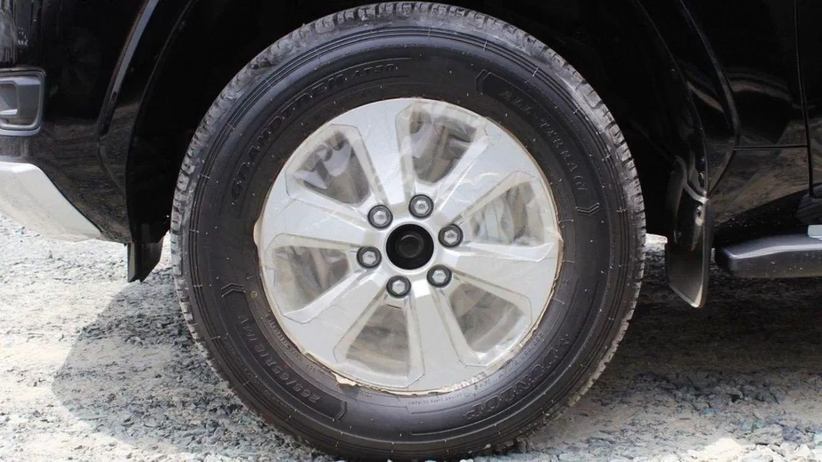 Toyota Land Cruiser GXR LC300 GXR 4.0P AT MY2025 – BLACK-19-0