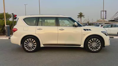Pristine Infiniti QX80 Luxury 2016 | GCC Specs | Full Service History-5