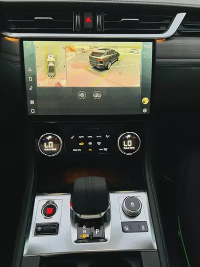 Stunning 2021 Jaguar F-Type Dynamic - American Specs - Low Mileage-16