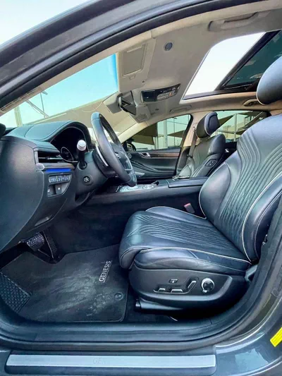 For sale Genesis G80 II, 3.5 l, 2021 in UAE, Sharjah-13