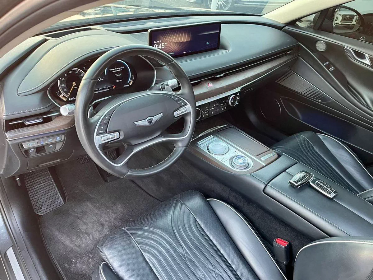 For sale Genesis G80 II, 3.5 l, 2021 in UAE, Sharjah-10-10
