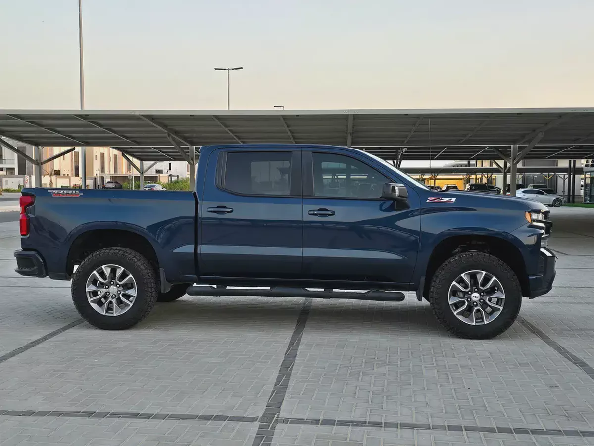 2021 Chevrolet Silverado LTZ - American Specs - Premium Condition-4-4