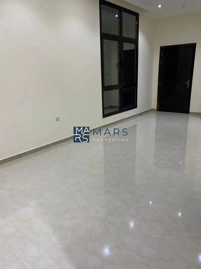 **Spacious Villa for Rent in Al Hoshi – Fully Renovated**-6