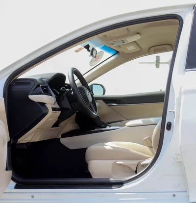 Toyota Camry S 2.5L (181 HP) Toyota Camry | 2.5 L | 2020 | GCC | Accident-Free | In Excellent Condition | 840 P.M-8