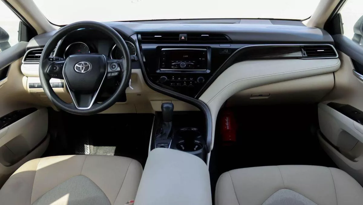 Toyota Camry S 2.5L (181 HP) Toyota Camry | 2.5 L | 2020 | GCC | Accident-Free | In Excellent Condition | 840 P.M-12-0