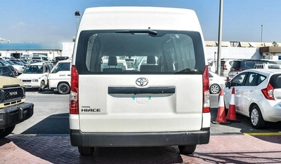 Toyota Hiace Cargo Van-7