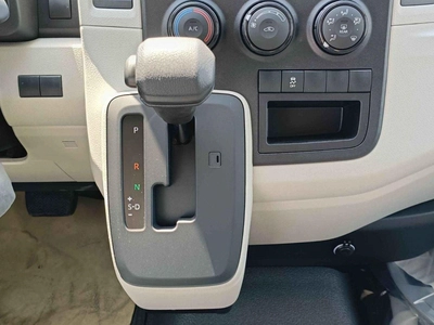 Toyota Hiace TOYOTA HIACE CARGO LOW ROOF || 3.5L PETROL A/T V6 (CODE # HCLRAE)-15