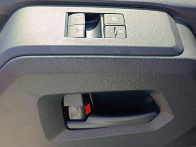 Toyota Hiace TOYOTA HIACE CARGO LOW ROOF || 3.5L PETROL A/T V6 (CODE # HCLRAE)-18
