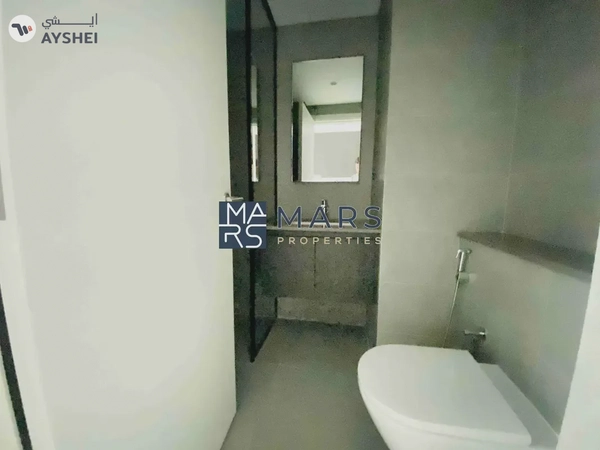 Luxury Brand New Studio in Tiraz