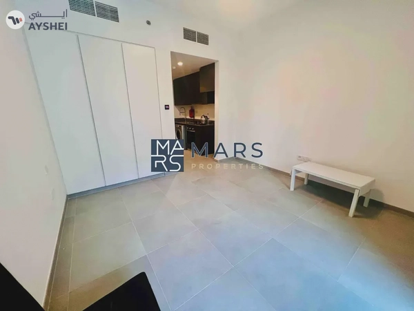 Luxury Brand New Studio in Tiraz