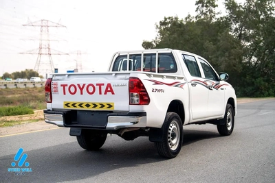 Toyota Hilux Double Cab GL-12