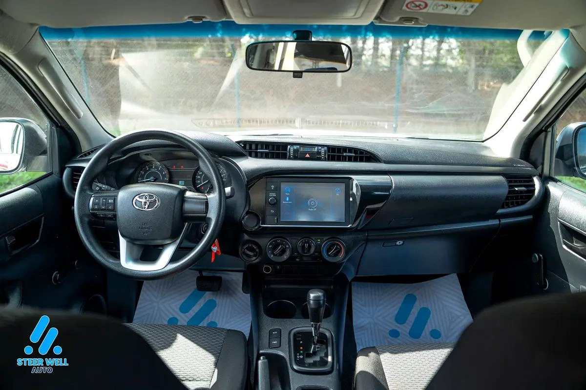 Toyota Hilux Double Cab GL-2-2