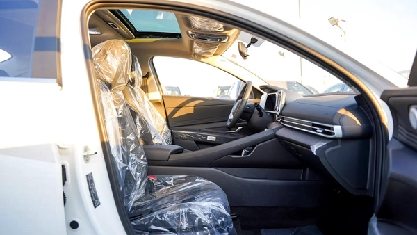 HYUNDAI ELANTRA 1.5L PETROL CHINESE SPECS 2025 MODEL