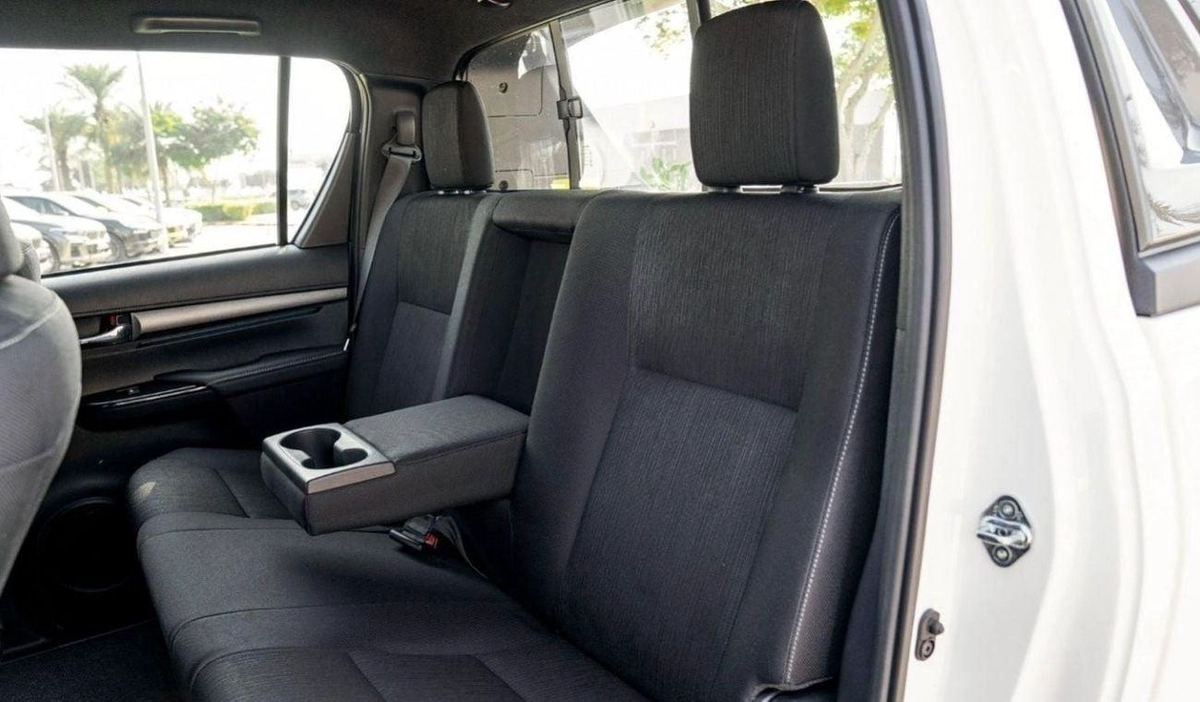 Toyota Hilux ADVENTURE HILUX ADVENTURE  2.8L DIESEL 2024-17-0