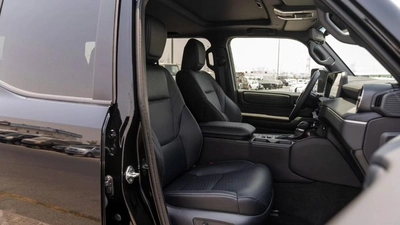 Toyota Prado Toyota Prado Premium 2.4L petrol MY 2025-9