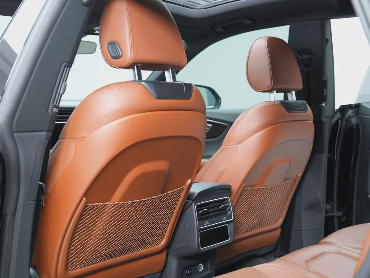 Audi Q8 2023 S line | GCC SPECS | EXCELLENT CONDITION-13-13