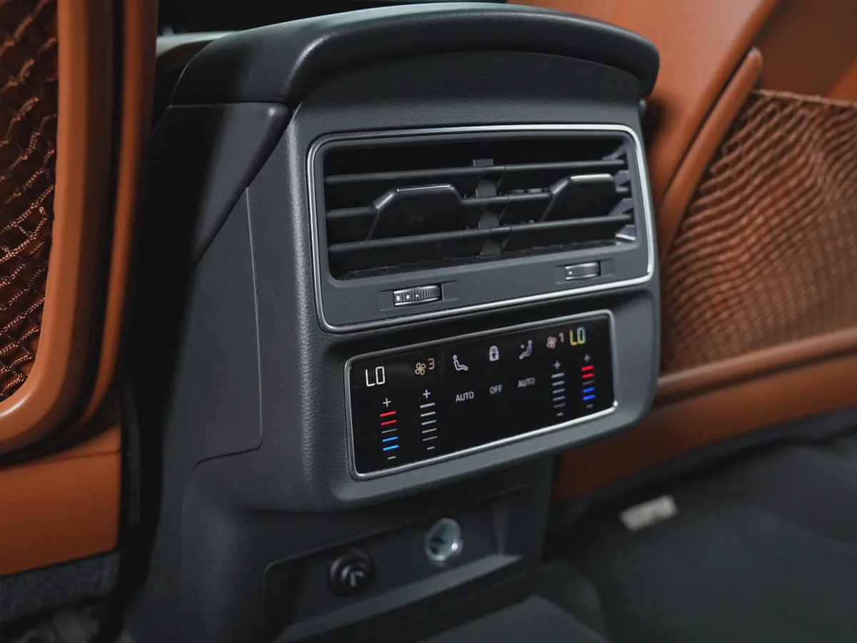 Audi Q8 2023 S line | GCC SPECS | EXCELLENT CONDITION-15-15