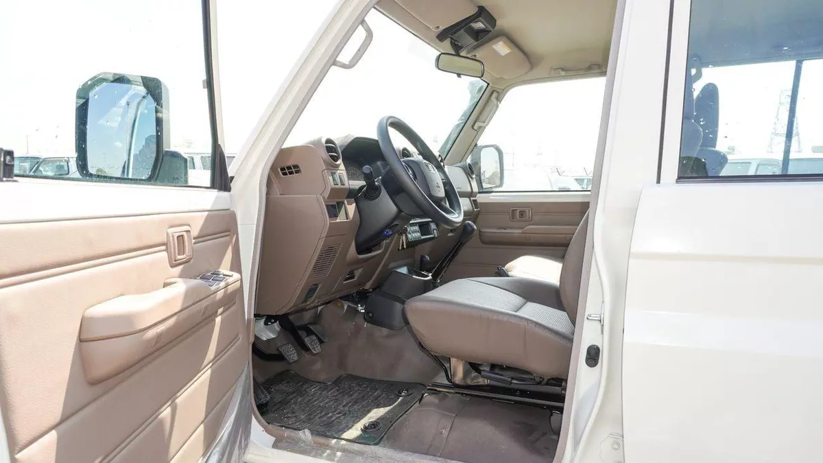 Toyota Land Cruiser Pick Up-15-0