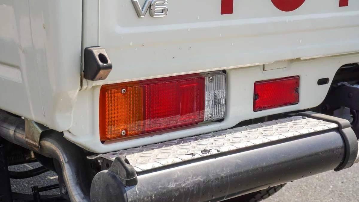 Toyota Land Cruiser Pick Up-22-0