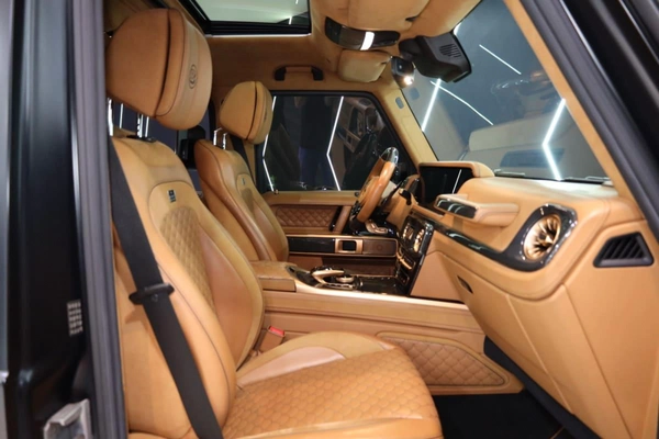Mercedes-Benz G63 AMG G800 Brabus w/ 900 Rocket Edition Body Kit