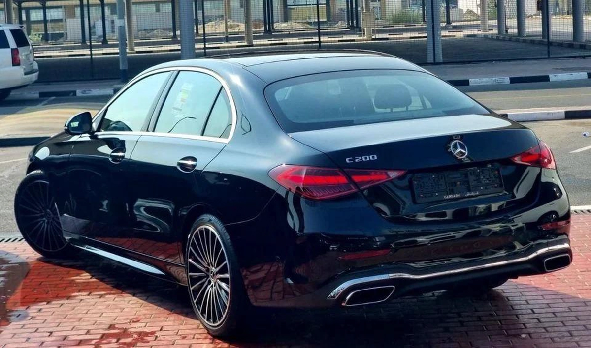 Mercedes Benz C200 AMG Agency Warranty 2026 GCC - AED 205,000 (AED 242,000)-14-14