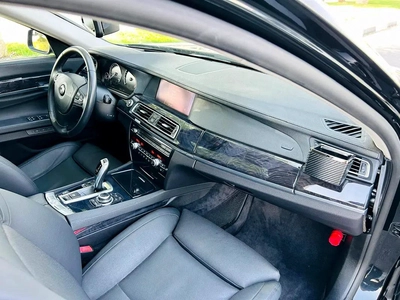 BMW 750I | 2010 | ONLY : 110417 KM | CLEAN TITLE | JAPAN IMPORT-14