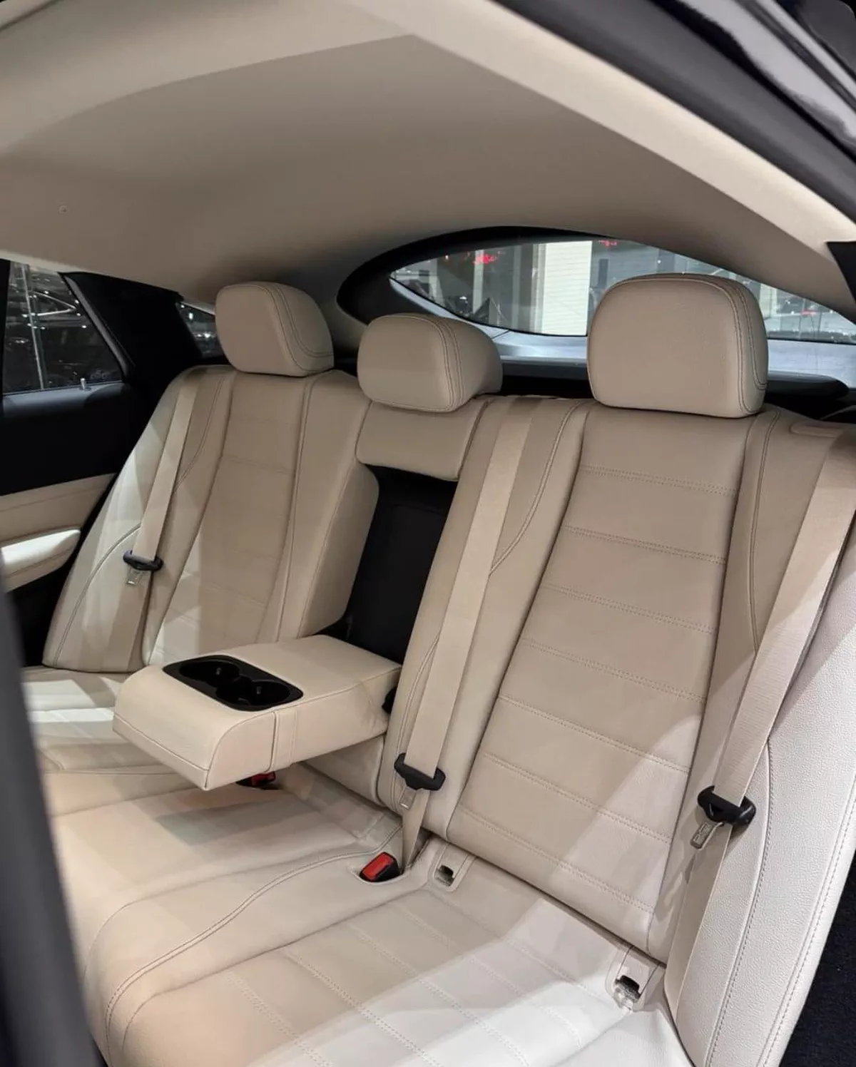 Mercedes-Benz GLE 450-5-5