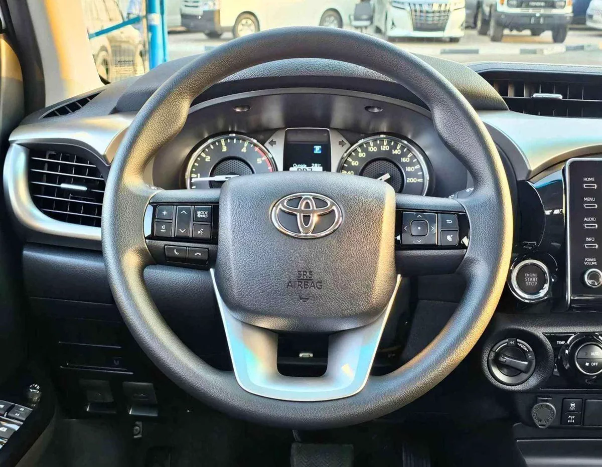 Toyota Hilux SGLX SR5 WIDE BODY / 2.4L DIESEL V4 A/T / PUSH START/REAR CAMERA/REAR CHROME BUMPER (CODE # HLD5I)-10-0
