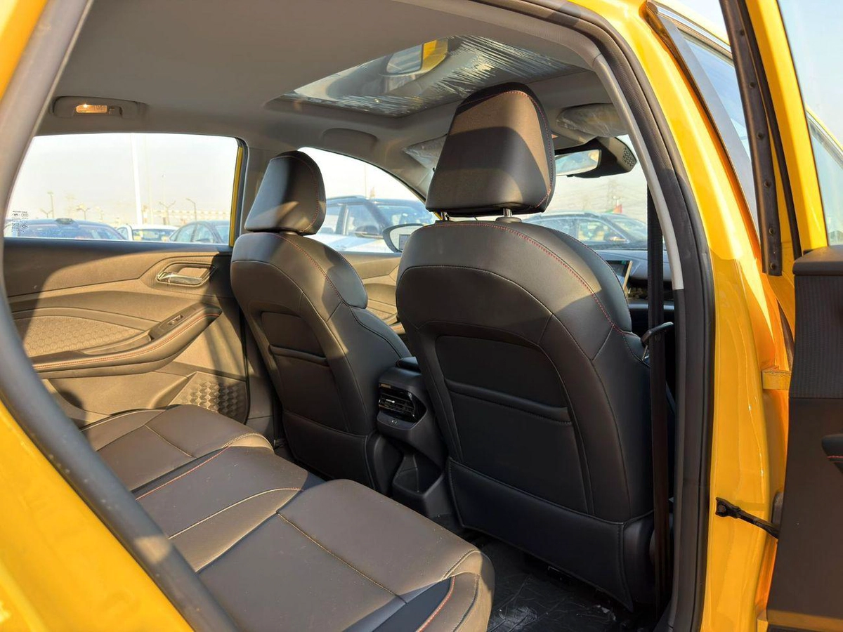 MG GT LUXURY 1.5L Turbo Petrol 2023 Export Price @ 37,000 AED-10-0