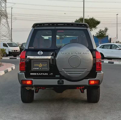 2023 Nissan Patrol Super Safari, GCC Specifications-5