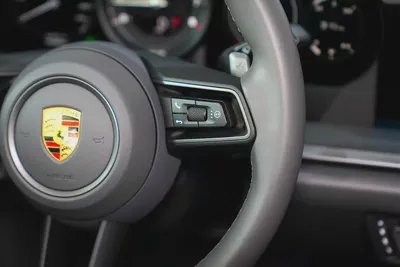 2024 - PORSCHE 911 CARRERA - V6 Prestige condition | Low Mileage for 440,000.00 AED-17
