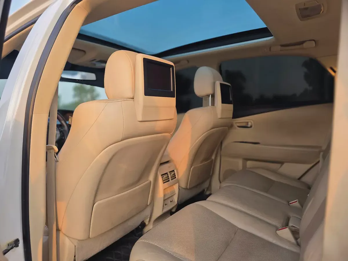 2015 Lexus RX-Series RX 350h Premier GCC Specs-7-7
