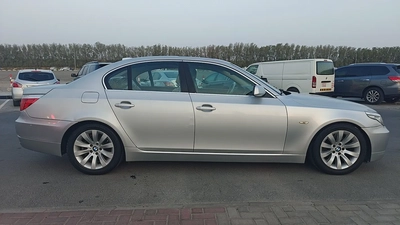 BMW 523i GCC – Luxury Sedan | Well Maintained Model: 2009 Mileage: 247,819 KM GCC Specifications Wel-6
