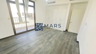 Luxurious four bedroom in Nasma residences for 150000 AED yearly-5