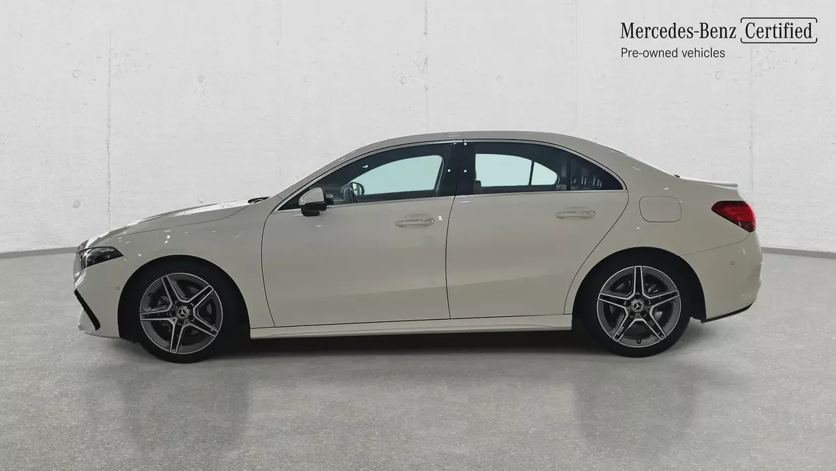 Mercedes-Benz A 200 | With Gargash Warranty & service Contract | VSB 36578-2-2