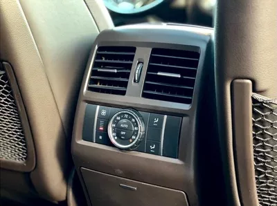 Mercedes Benz GLS 550 Std-17