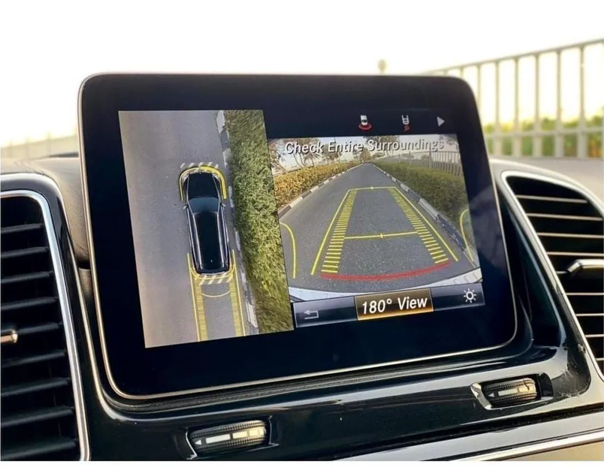 Mercedes Benz GLS 550 Std-11-0