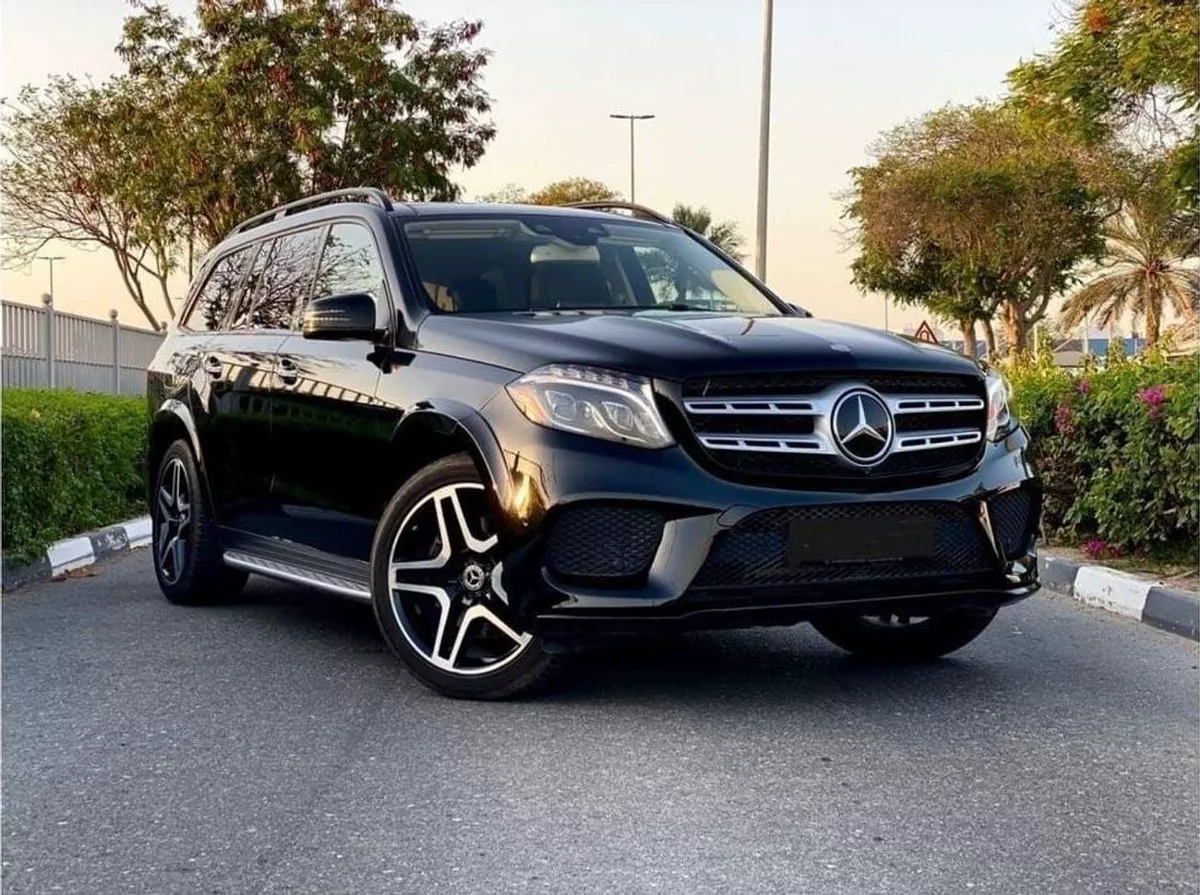 Mercedes Benz GLS 550 Std-3-0