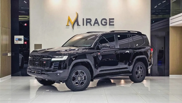 TOYOTA - LAND CRUISER - GR SPORT - 2023 - GCC SPECS - 130,000KM - FULL SERVICE HISTORY FROM AGENCY