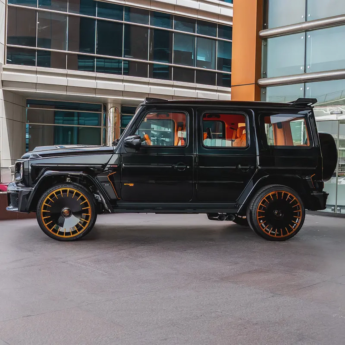 2026  MERCEDES G800 BRABUS  BRAND NEW-4-4