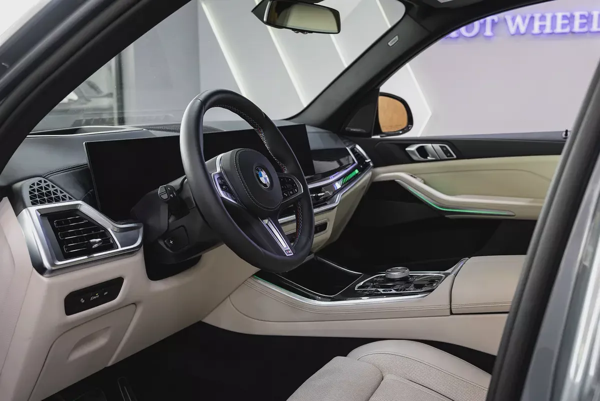 2025 - BMW X5 M60i - V8 for 377,000.00 AED-12-12