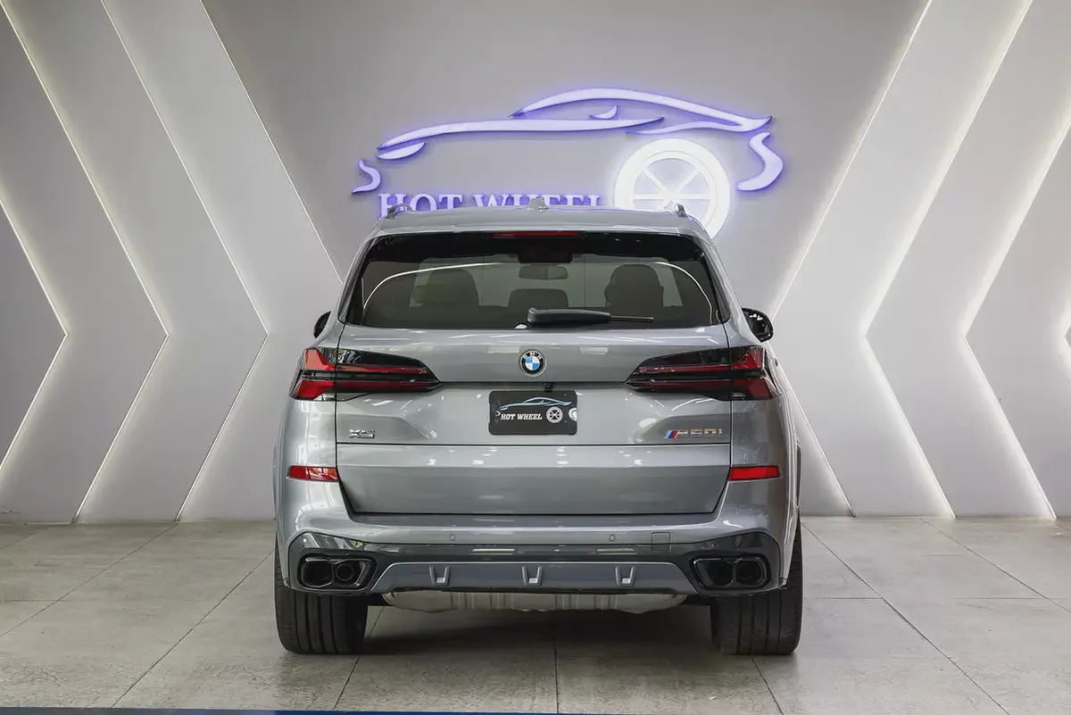 2025 - BMW X5 M60i - V8 for 377,000.00 AED-2-2